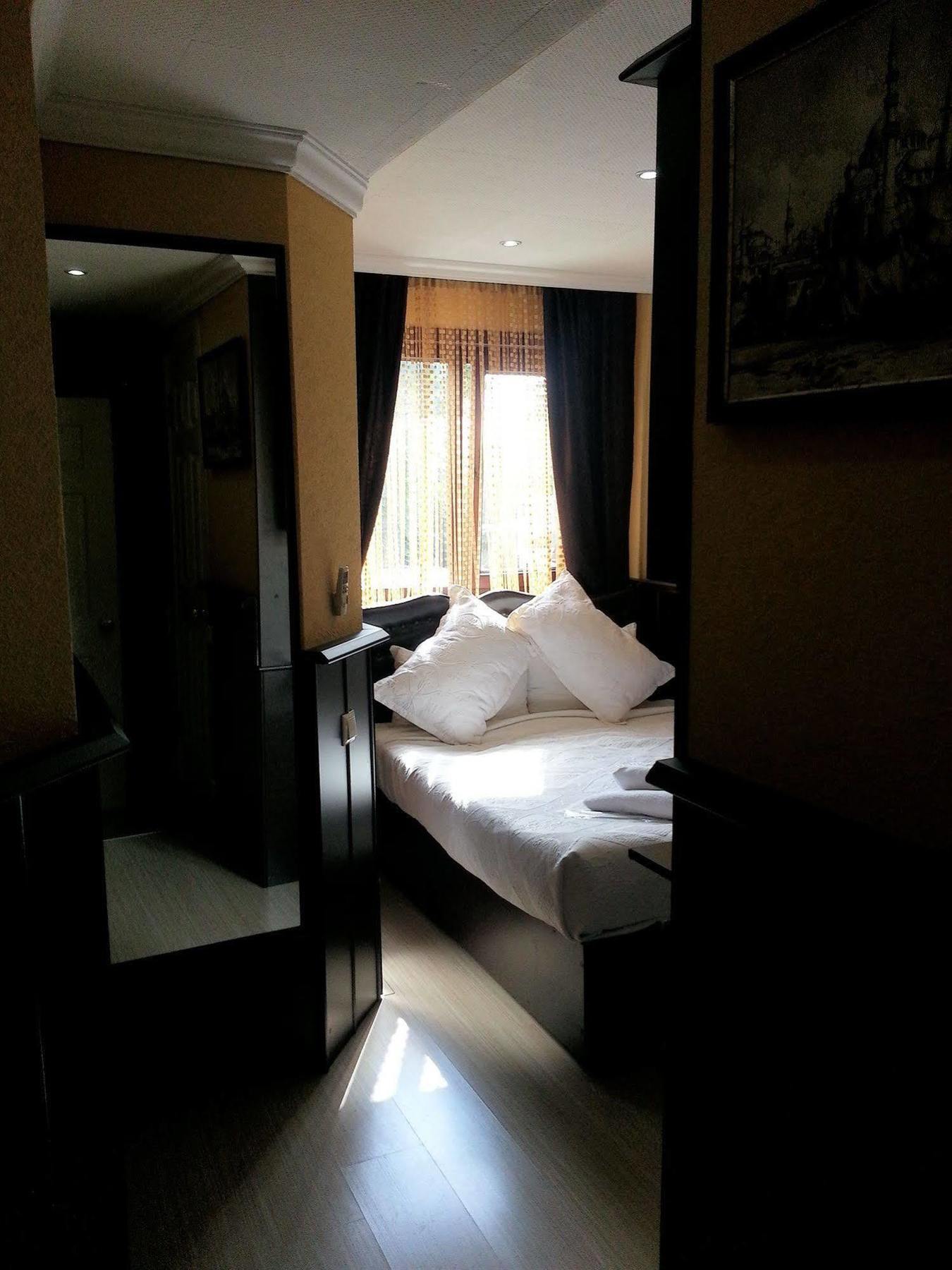 Arasta Hotel Istanbul Exterior photo